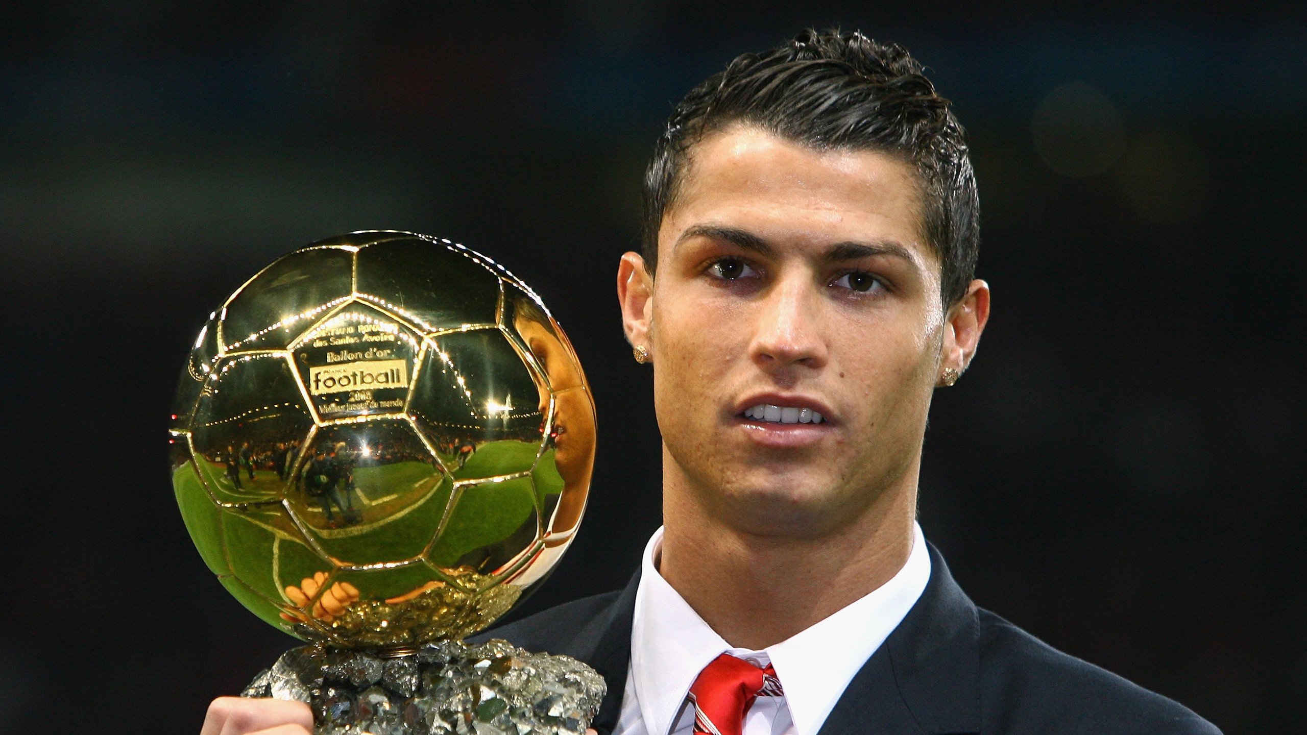 学术界痛失英才，北大教授巴西坠机身亡，巴西教授工资